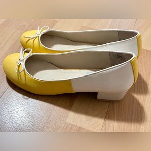 yellow & white bow heels